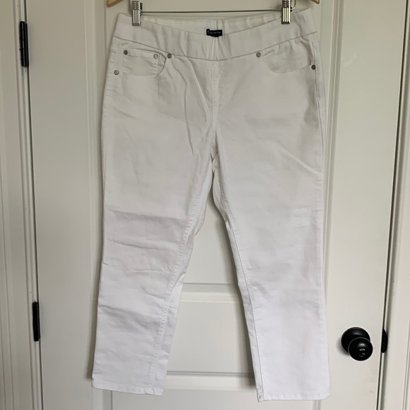 New Directions Women’s Pull-on Cropped Pants White 10 - Picture 1 of 7